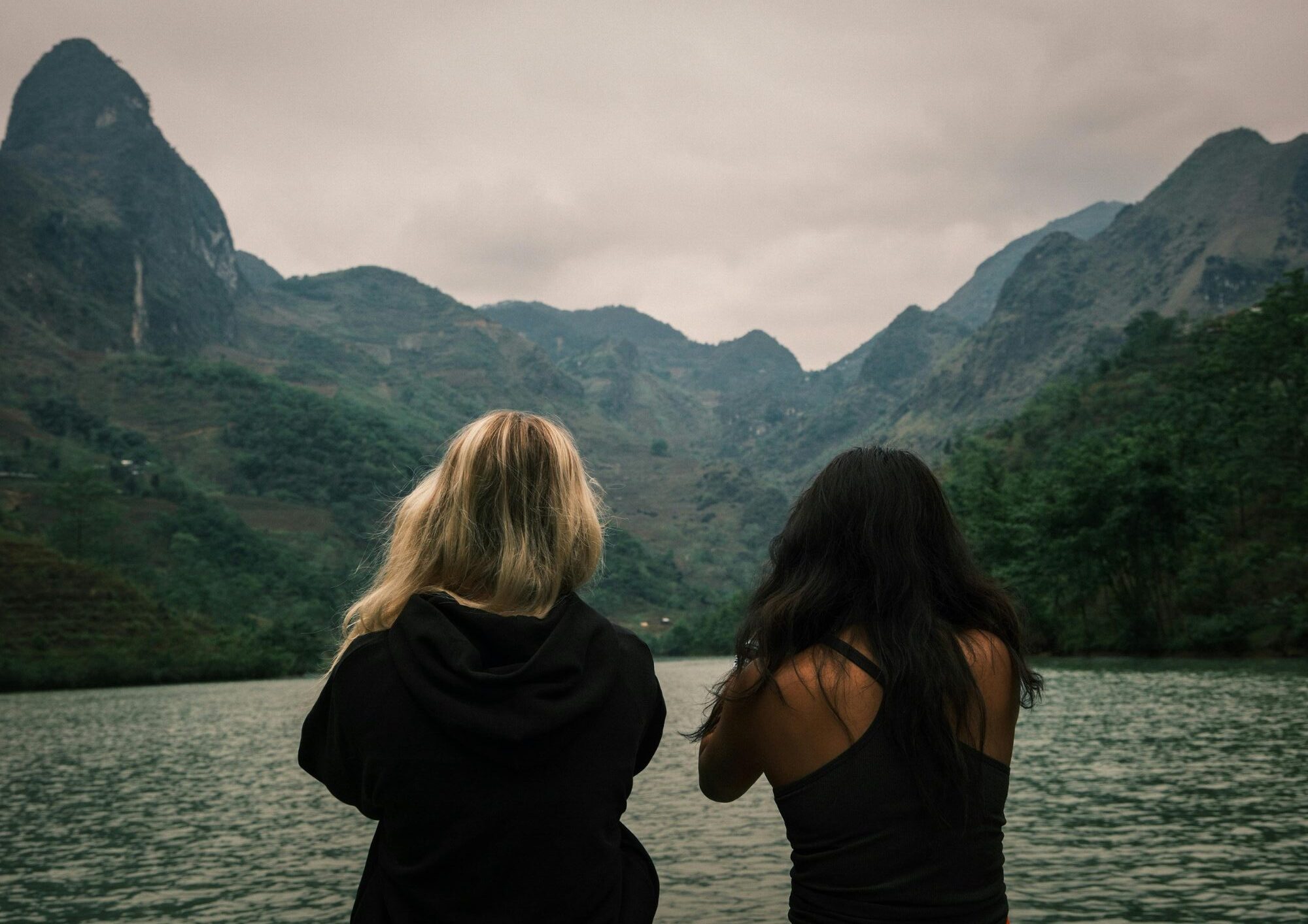 célia et alicia portrait